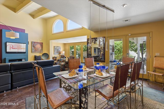 6922 E EXETER Boulevard, Scottsdale, AZ 85251