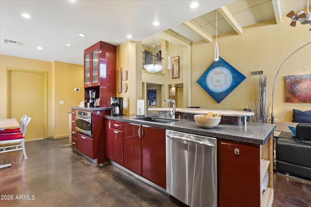 6922 E EXETER Boulevard, Scottsdale, AZ 85251