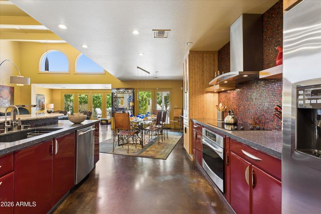 6922 E EXETER Boulevard, Scottsdale, AZ 85251