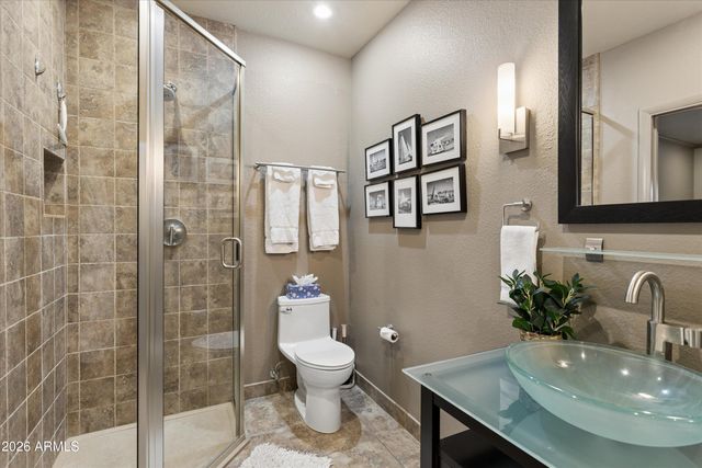6922 E EXETER Boulevard, Scottsdale, AZ 85251