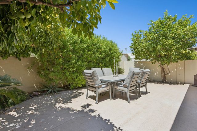 6922 E EXETER Boulevard, Scottsdale, AZ 85251