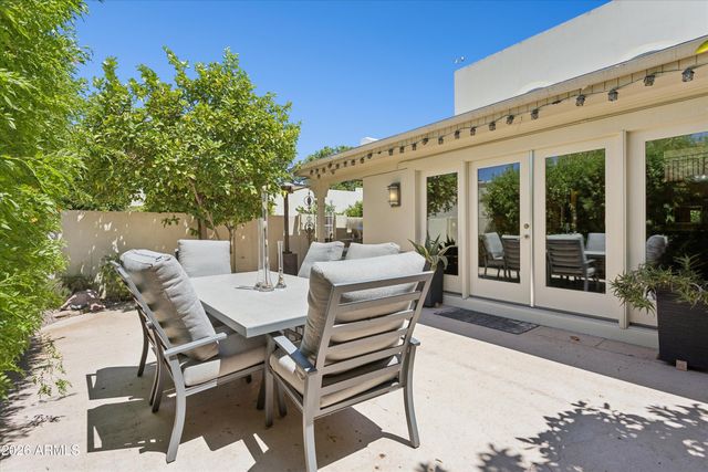 6922 E EXETER Boulevard, Scottsdale, AZ 85251