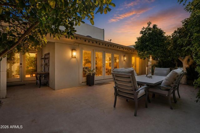 6922 E EXETER Boulevard, Scottsdale, AZ 85251