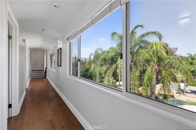 9735 Baden, Chatsworth, CA 91311