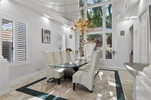 9735 Baden, Chatsworth, CA 91311