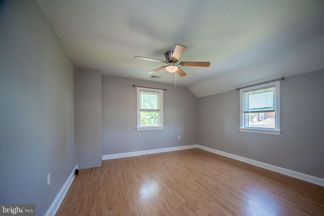 100 LINCOLN AVE, New Castle, DE 19720