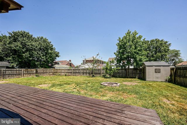 100 LINCOLN AVE, New Castle, DE 19720
