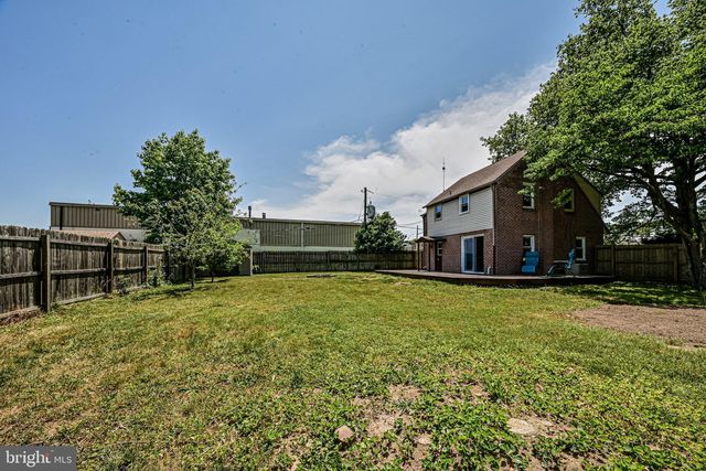 100 LINCOLN AVE, New Castle, DE 19720