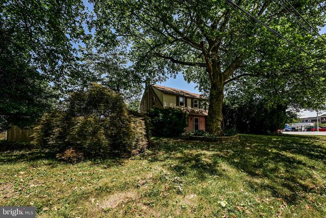100 LINCOLN AVE, New Castle, DE 19720