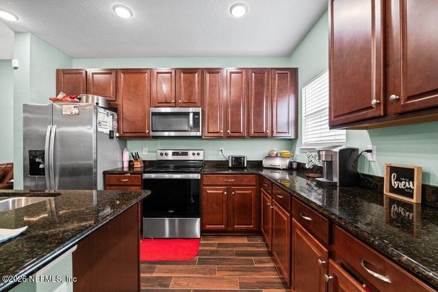 13981 STERELY Court N, Jacksonville, FL 32256