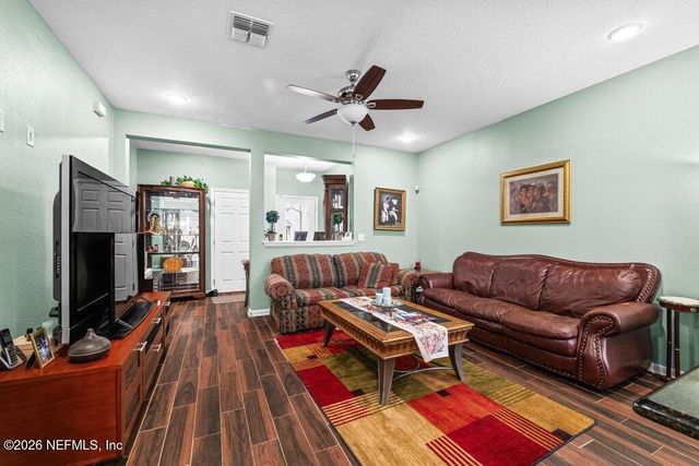 13981 STERELY Court N, Jacksonville, FL 32256