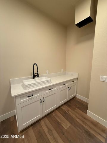 1393 Sierry Peaks Drive, Prescott, AZ 86305