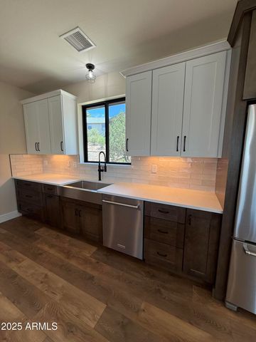 1393 Sierry Peaks Drive, Prescott, AZ 86305