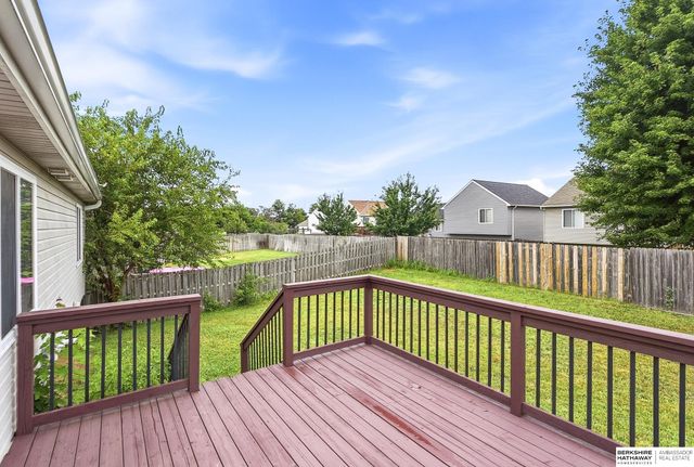 5611 S 193 Avenue, Omaha, NE 68132
