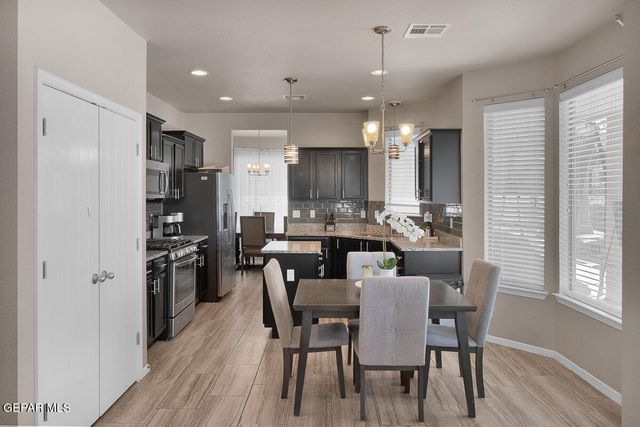 416 Briarcliff Court, El Paso, TX 79932