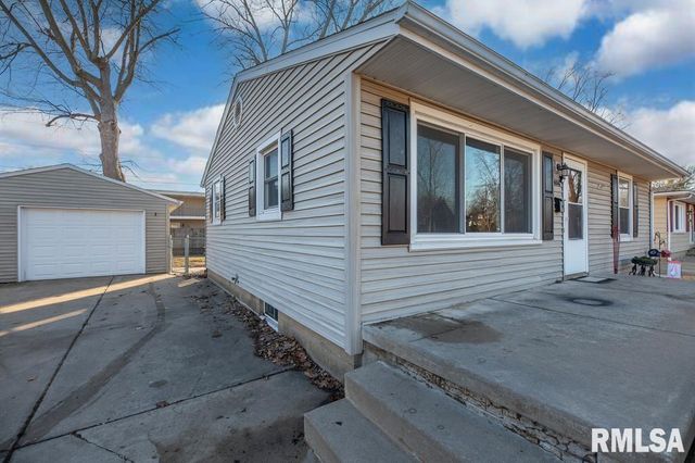 1006 CAMBRIDGE Court, Pekin, IL 61554