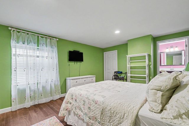 6819 Lutz Drive, South Bend, IN 46614