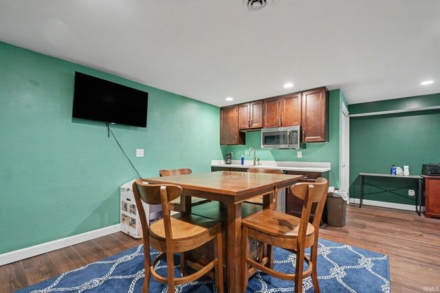 6819 Lutz Drive, South Bend, IN 46614
