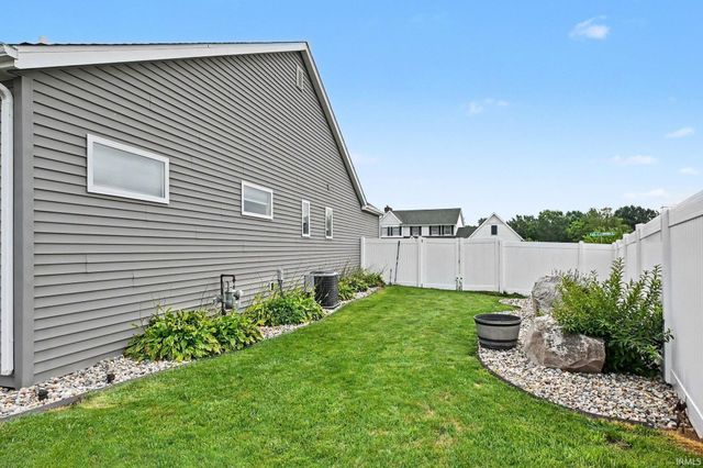 6819 Lutz Drive, South Bend, IN 46614