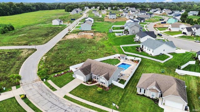 6819 Lutz Drive, South Bend, IN 46614