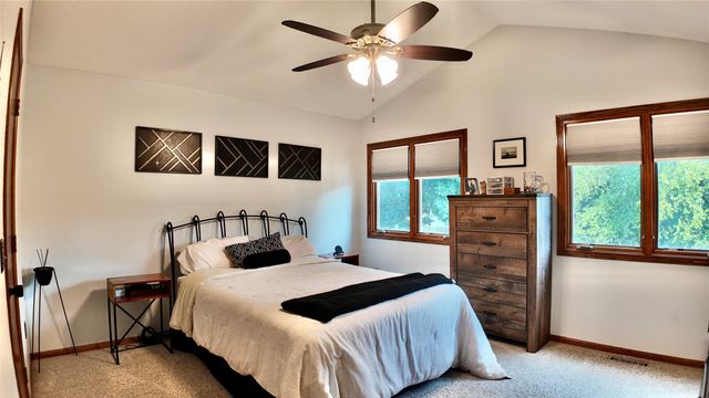 2100 NW 144th Street, Clive, IA 50325