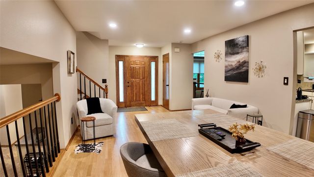 2100 NW 144th Street, Clive, IA 50325