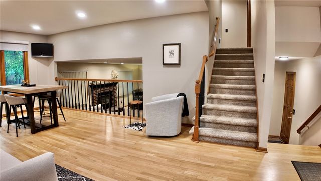 2100 NW 144th Street, Clive, IA 50325