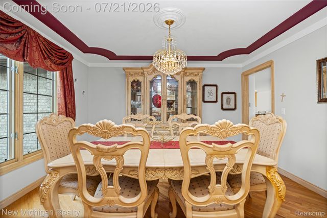 49787 Lakebridge Drive, Shelby Charter Township, MI 48315