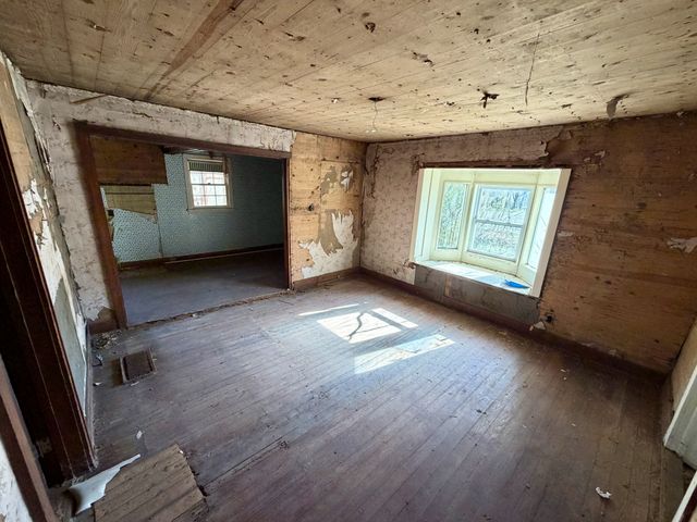 1524 Highway 50, Centerville, TN 37033