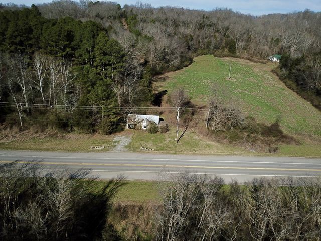 1524 Highway 50, Centerville, TN 37033