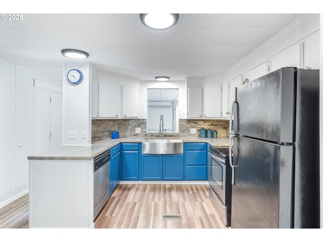 6420 OLD PACIFIC Hwy, Kalama, WA 98625