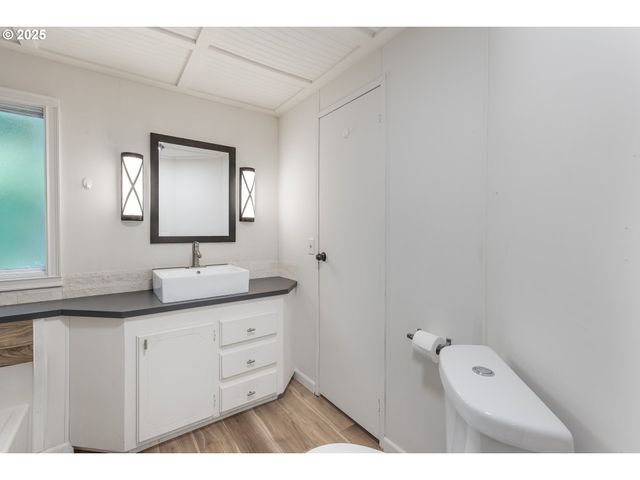 6420 OLD PACIFIC Hwy, Kalama, WA 98625
