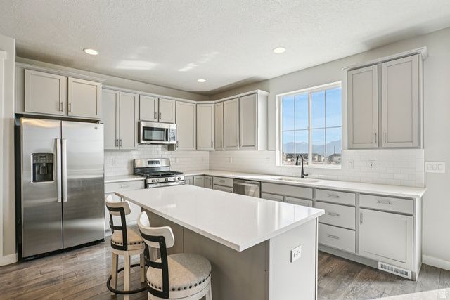 12927 S TWISTED OAK DR, Herriman, UT 84096