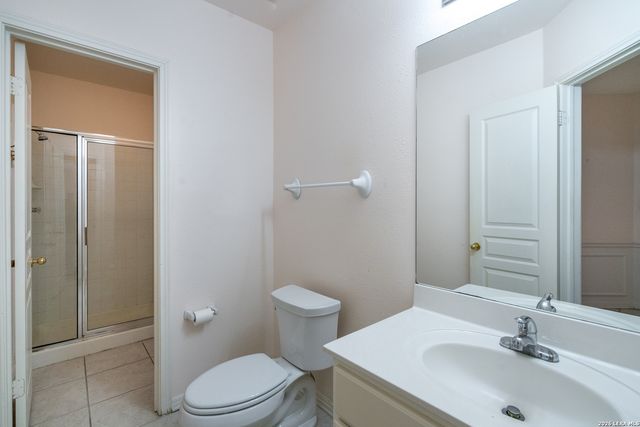 3023 FALL CREST DR, San Antonio, TX 78247