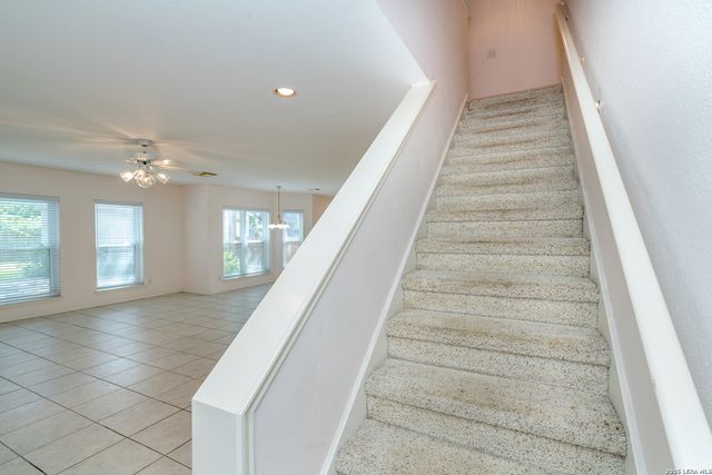 3023 FALL CREST DR, San Antonio, TX 78247