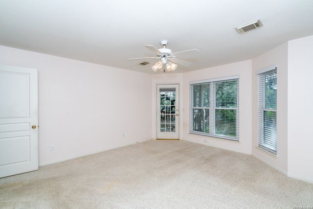 3023 FALL CREST DR, San Antonio, TX 78247