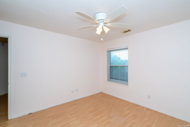 3023 FALL CREST DR, San Antonio, TX 78247