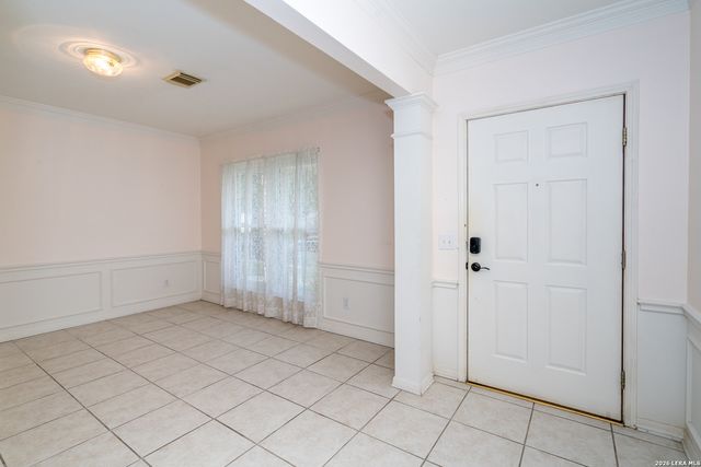 3023 FALL CREST DR, San Antonio, TX 78247
