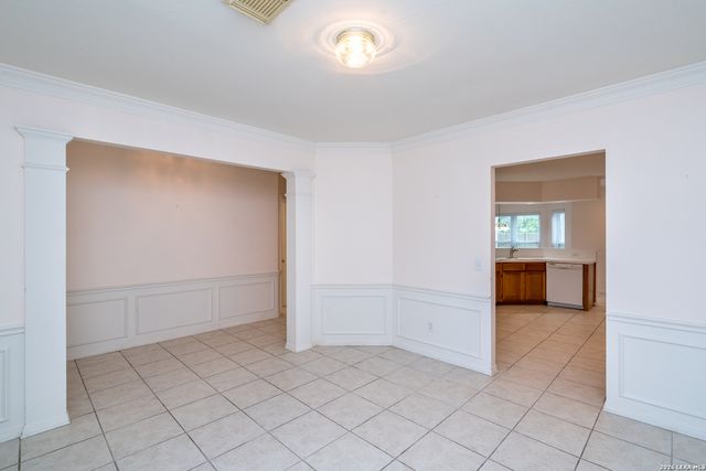 3023 FALL CREST DR, San Antonio, TX 78247