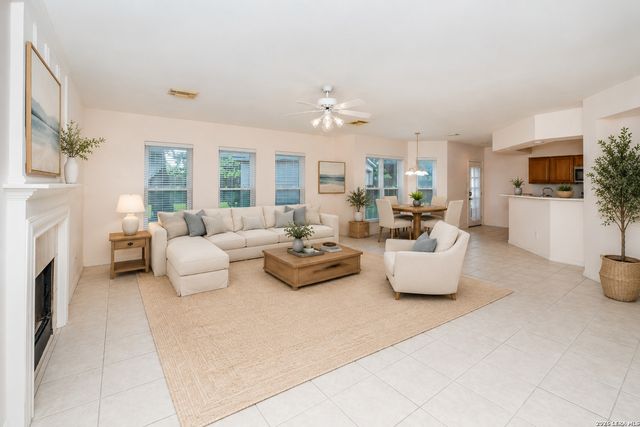 3023 FALL CREST DR, San Antonio, TX 78247