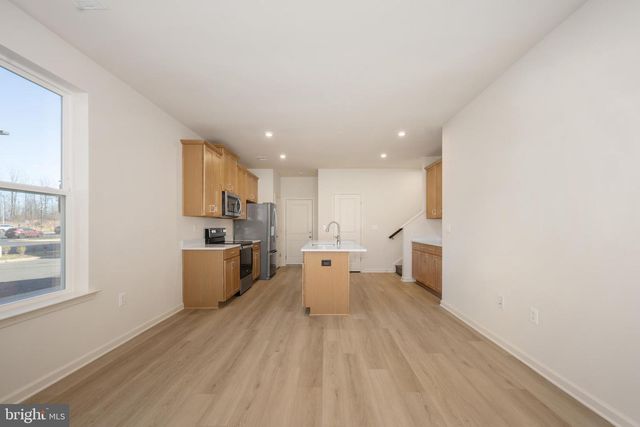 2548 NEABSCO COMMON PL, Woodbridge, VA 22191