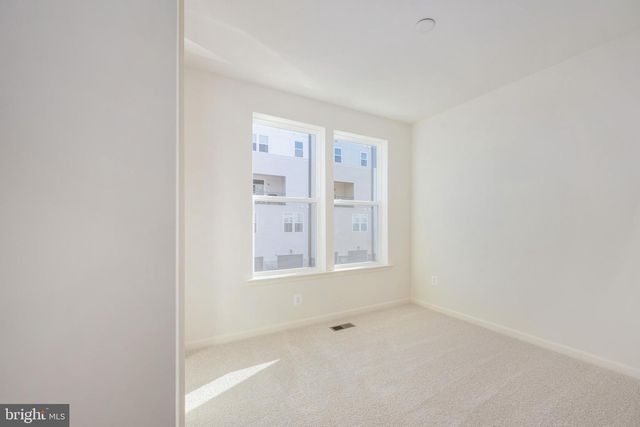 2548 NEABSCO COMMON PL, Woodbridge, VA 22191