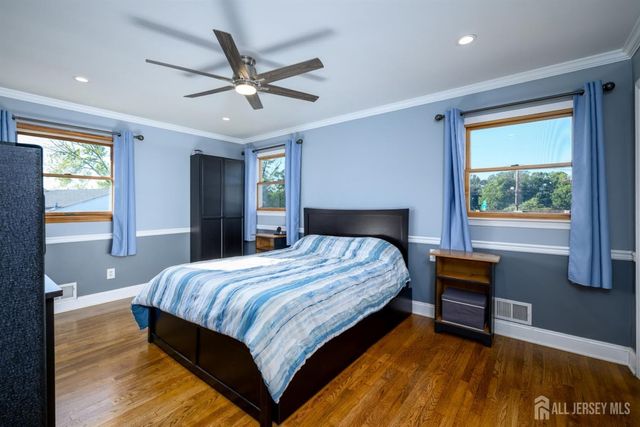41 Wilson Drive, Fords, NJ 08863