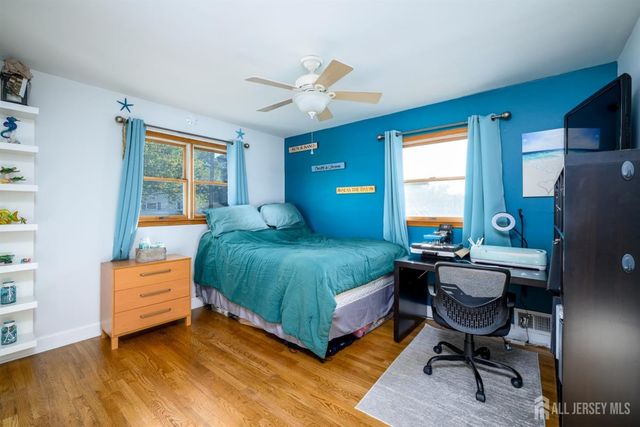 41 Wilson Drive, Fords, NJ 08863