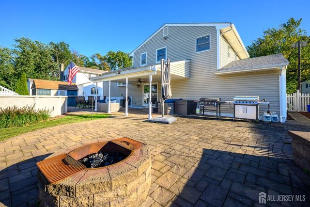 41 Wilson Drive, Fords, NJ 08863