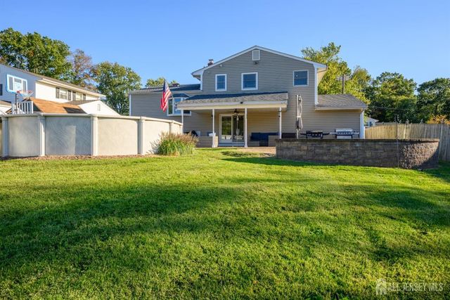 41 Wilson Drive, Fords, NJ 08863