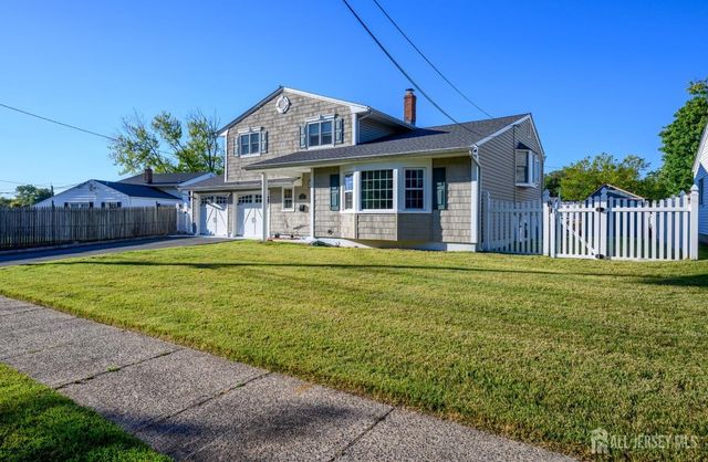 41 Wilson Drive, Fords, NJ 08863