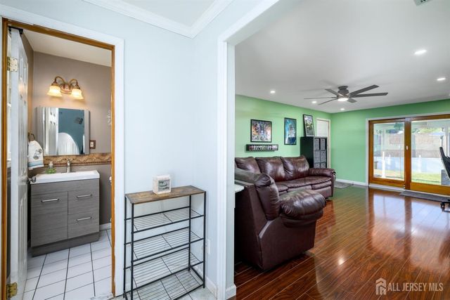 41 Wilson Drive, Fords, NJ 08863