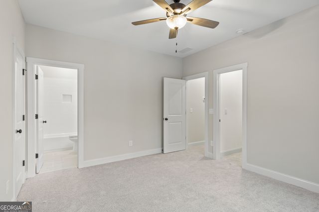 195 Farr Lake Drive, Tyrone, GA 30290