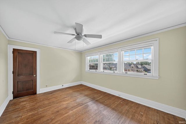 1040 Woodward Avenue, South Bend, IN 46616